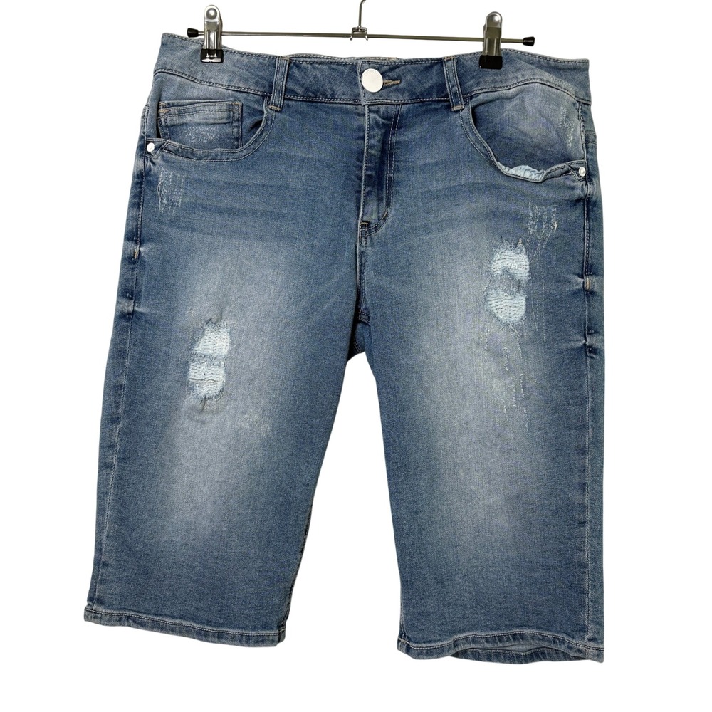 Democracy Distressed Bermuda Shorts Womens 12 Blue Denim Light Wash Y2K Grunge
